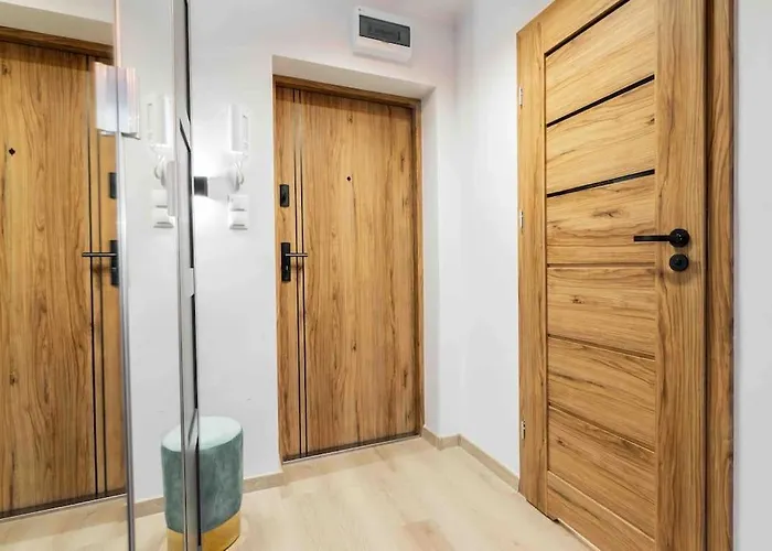 Ochota District By Vaya وارسو